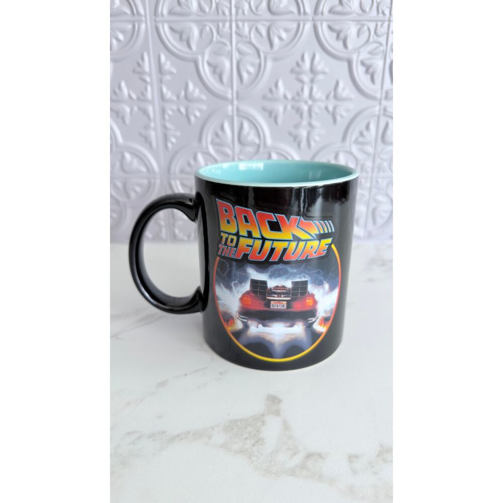 Back to the Future DeLorean Time Machine Ceramic Mug 20 oz Silver Buffalo NEW